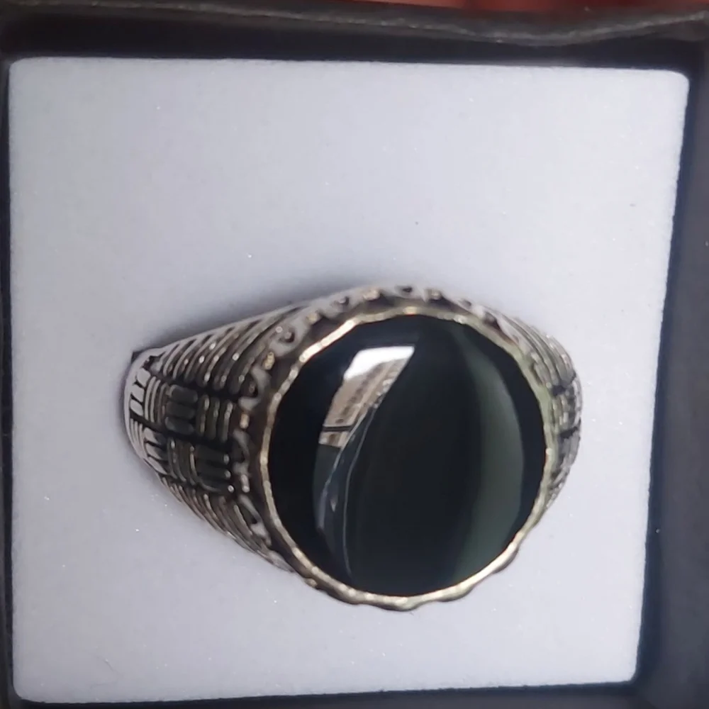 Silver and Black Statement Ring - Picture 4 of 8